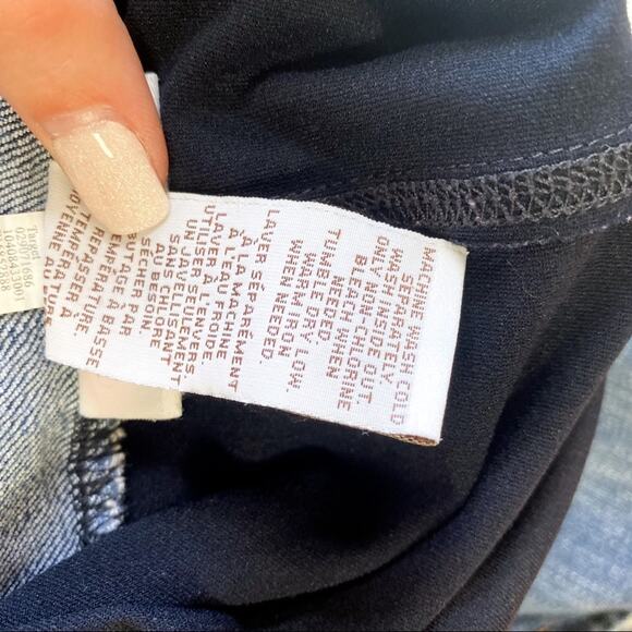 Liz Lange Maternity Jean Shorts - Picture 4 of 4